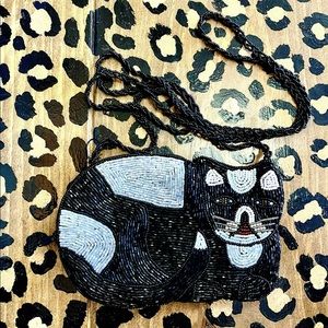 Small fully beaded cat purse